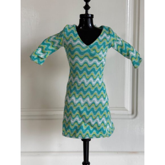 Barbie 2002 Style Weekend Doll Blue/Green Groovy Dress Mattel C1981 - Picture 1 of 3